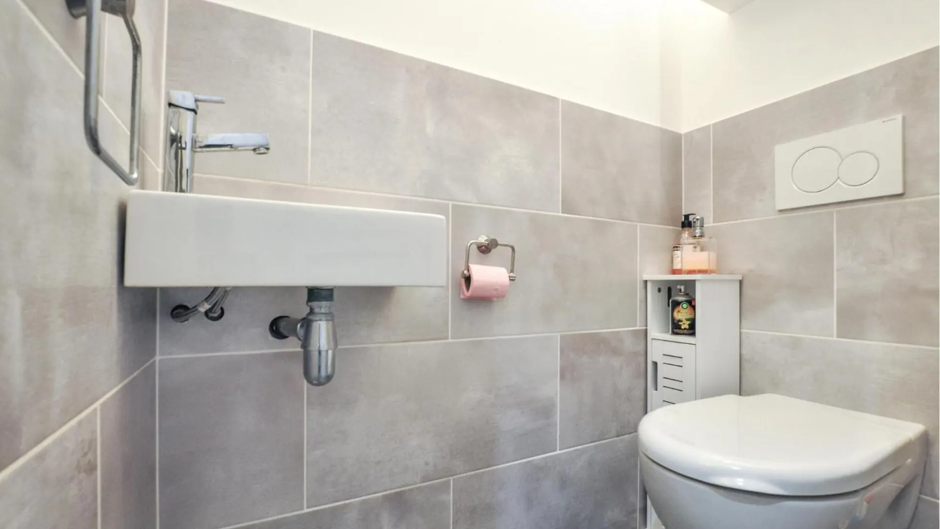 Gorgeous Apartment In Saint-Jeannet With Kitchen